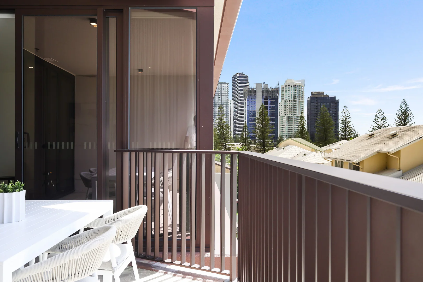 Additional image 8 of 406/7-9 Mermaid Avenue, Mermaid Beach QLD 4218