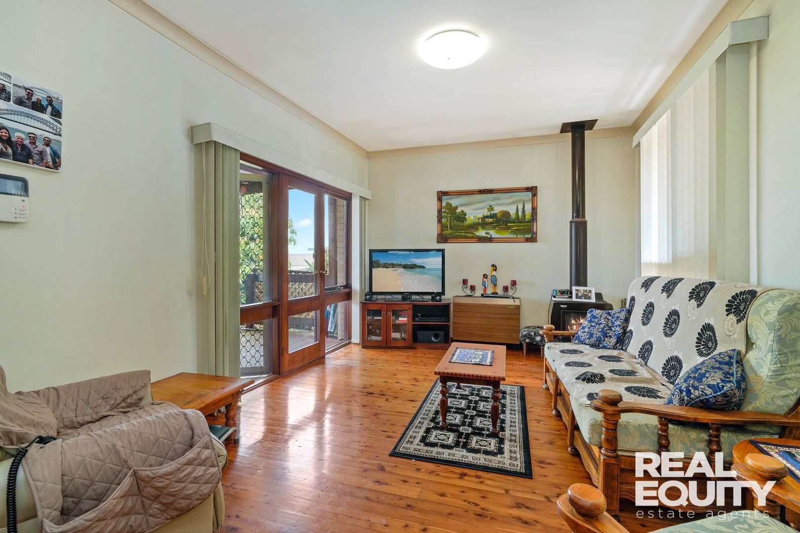 22 Ikara Crescent, Moorebank NSW 2170, Image 2