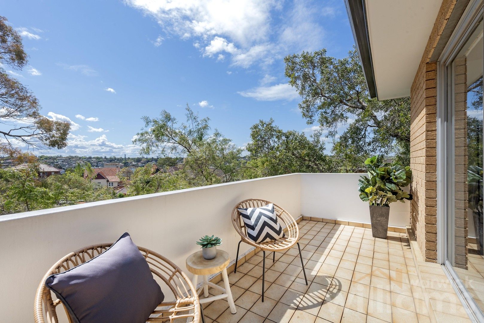 3 bedrooms Apartment / Unit / Flat in 5/27 Collingwood Street DRUMMOYNE NSW, 2047