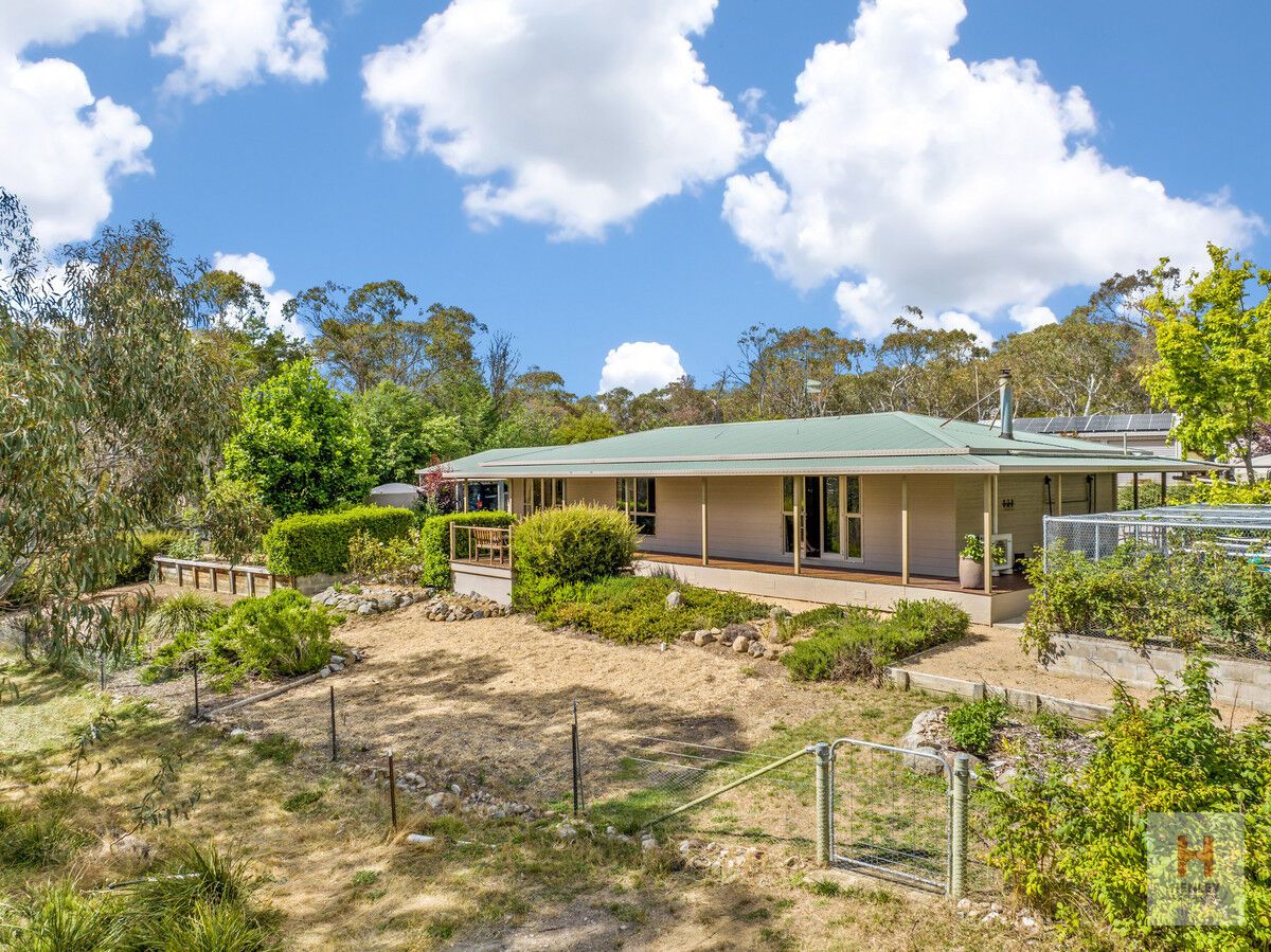 75 Old School Road, Hill Top NSW 2628