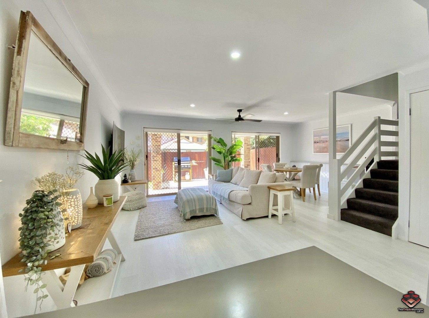 3 bedrooms Townhouse in ID:21089961/220 Christine Avenue BURLEIGH WATERS QLD, 4220