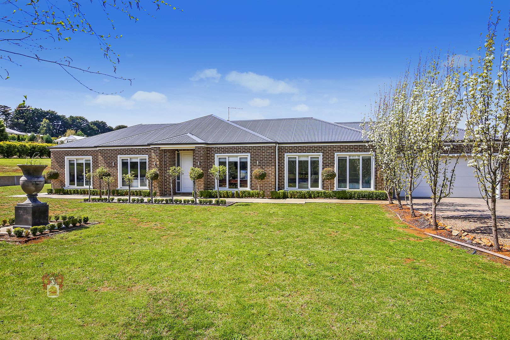 19 Elvin Drive, Kinglake VIC 3763, Image 1