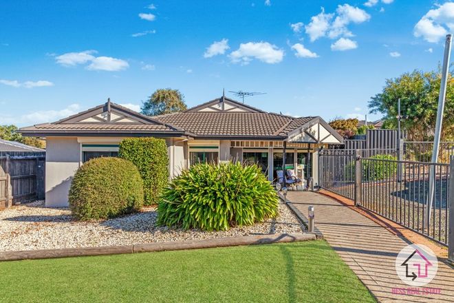 Picture of 51 Franklin Close, WALLAN VIC 3756