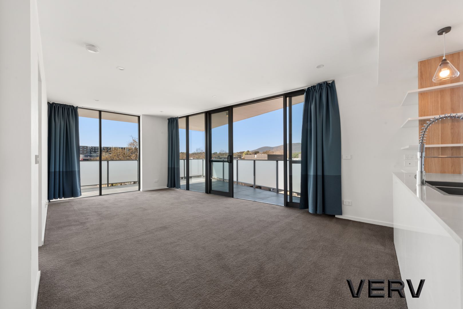 306/8 Cape Street, Dickson ACT 2602, Image 2