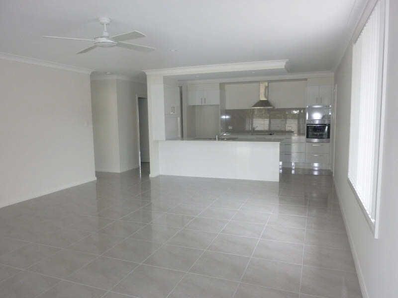 11 Michaela Place, Forster NSW 2428, Image 2
