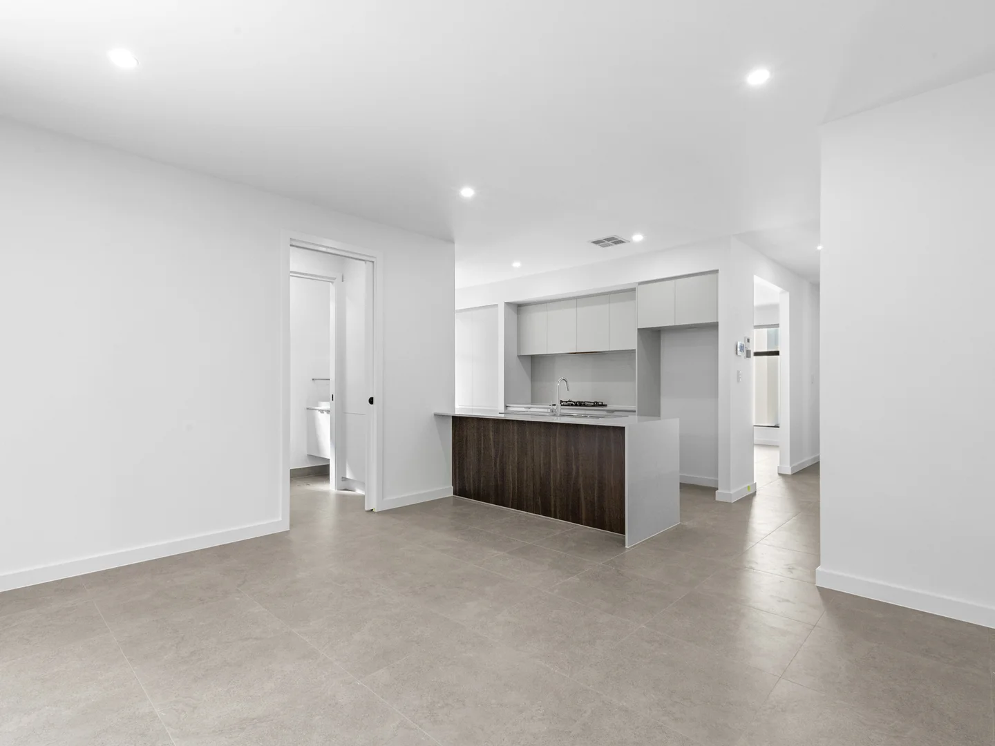 Additional image 4 of 5/3 Bernard St, Findon SA 5023