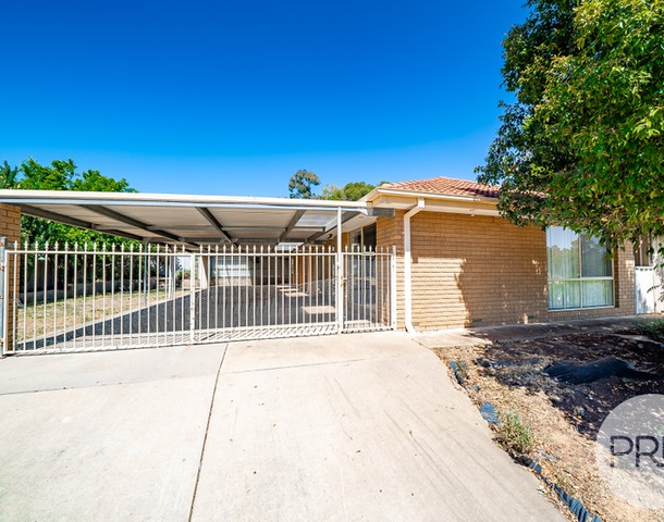 4 Cypress Street, Forest Hill NSW 2651