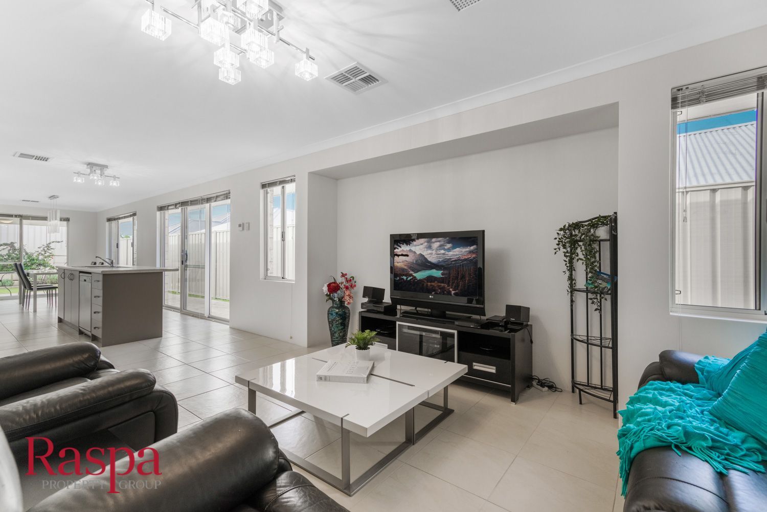 11 Sumich Gardens, Coogee WA 6166, Image 2