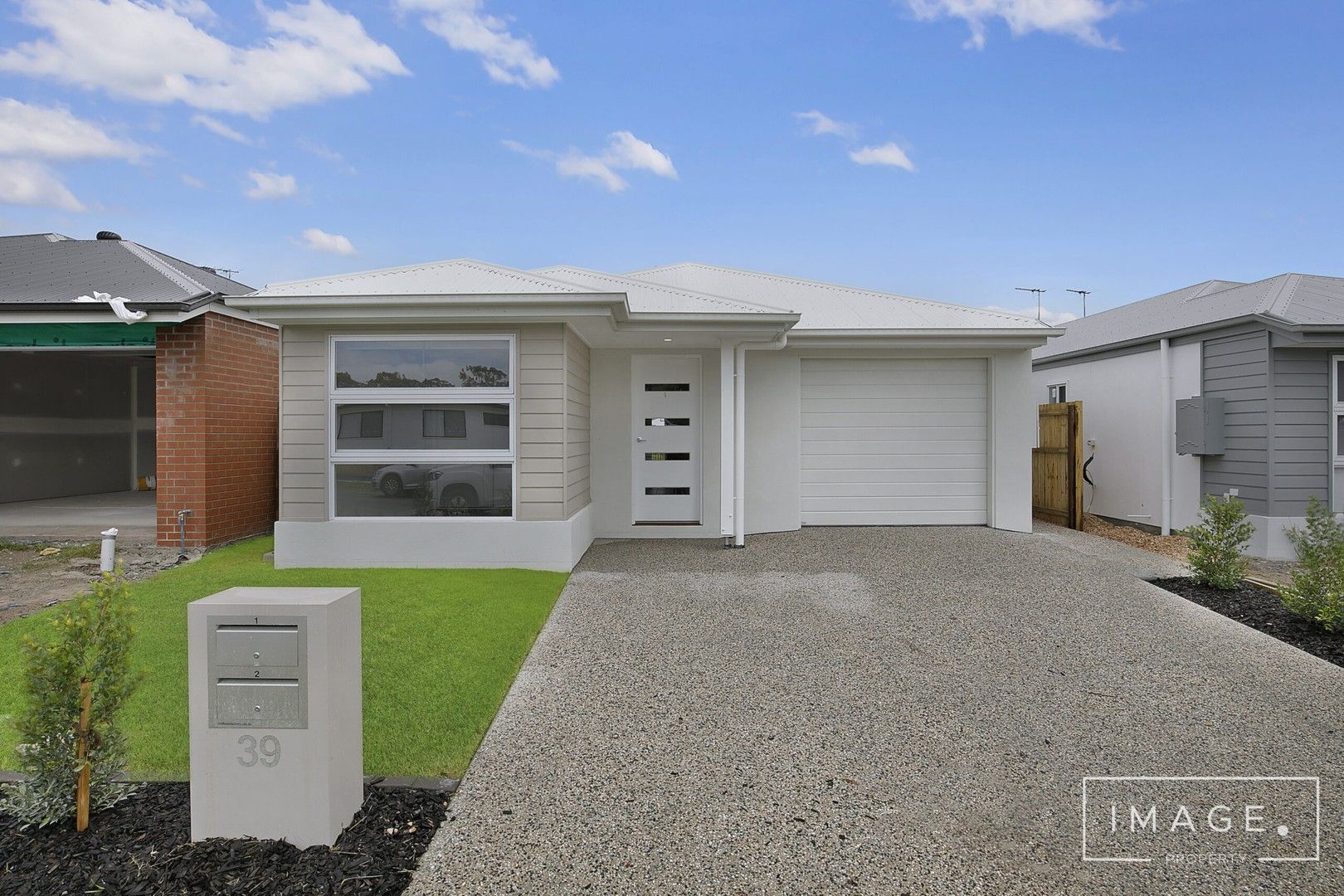 1 bedrooms Duplex in 2/39 Bisschop St DECEPTION BAY QLD, 4508