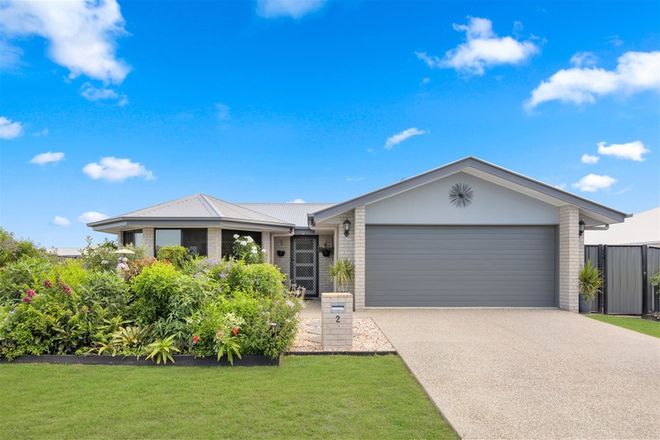 Picture of 2 Waterside Way, ELI WATERS QLD 4655