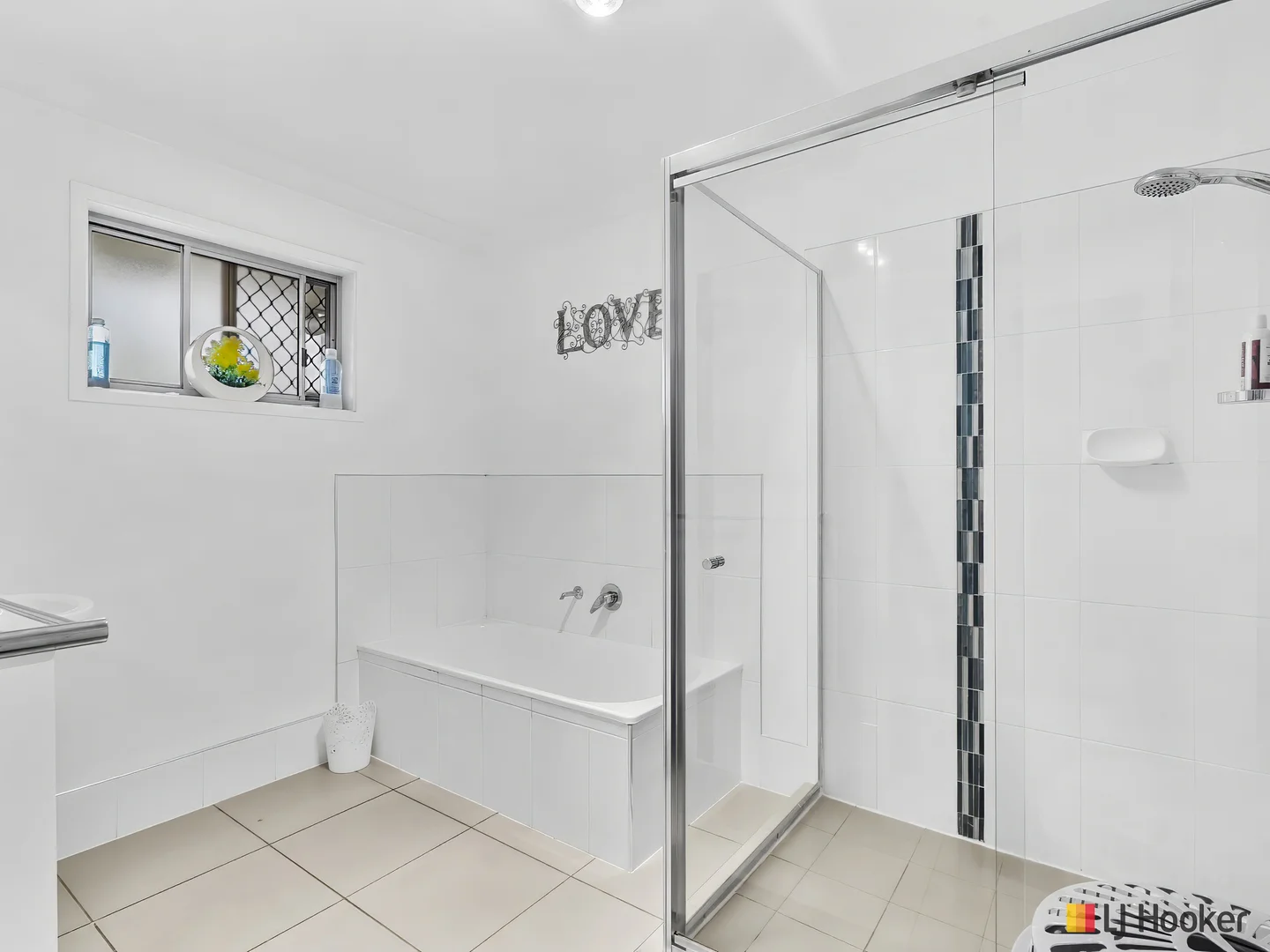 Additional image 11 of 4 Rosebrook Place, Gracemere QLD 4702