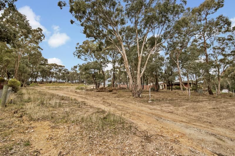 21 Haase Road, Kangaroo Flat VIC 3555, Image 2