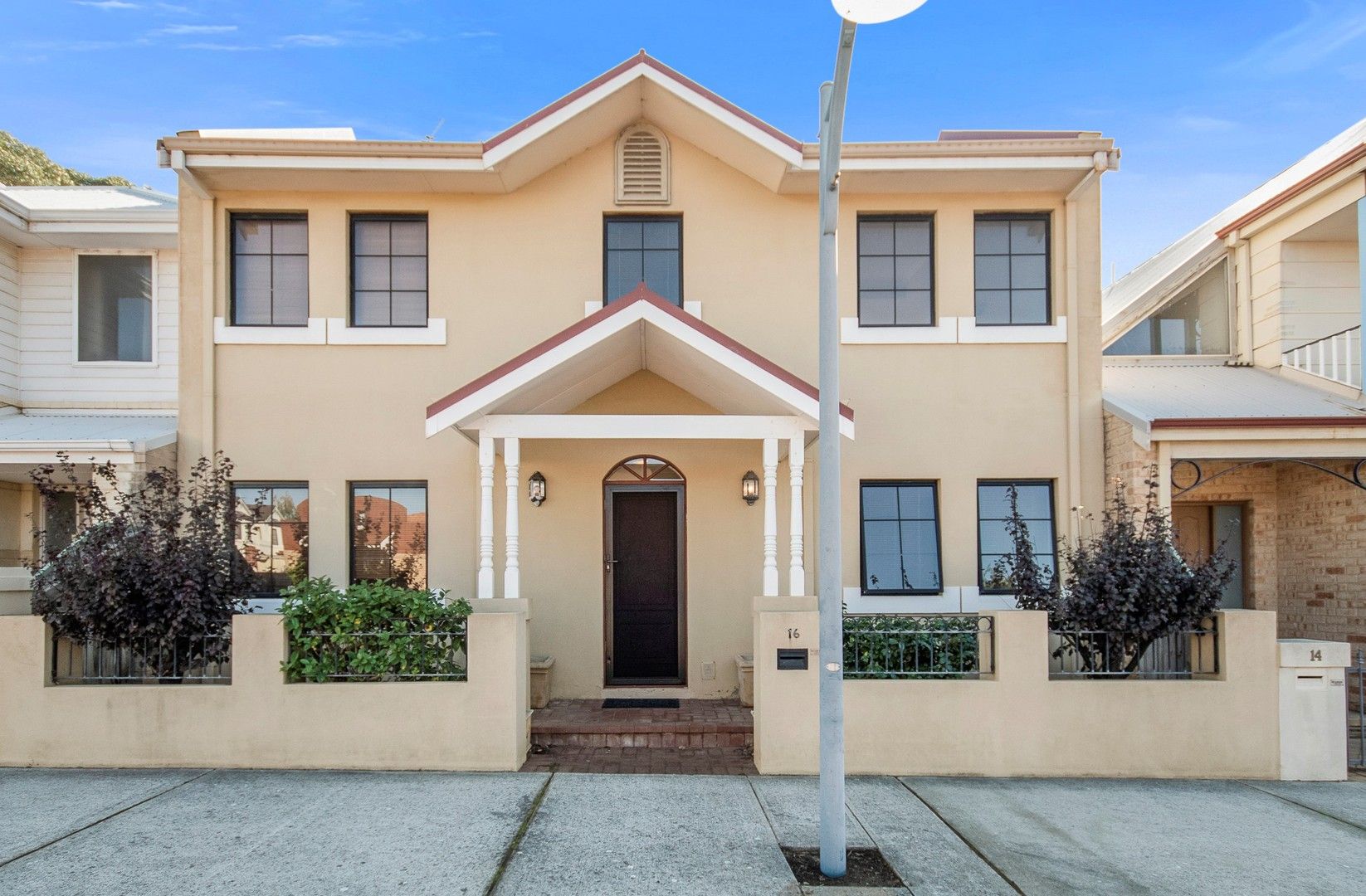 3 bedrooms House in 16 Archway Street JOONDALUP WA, 6027