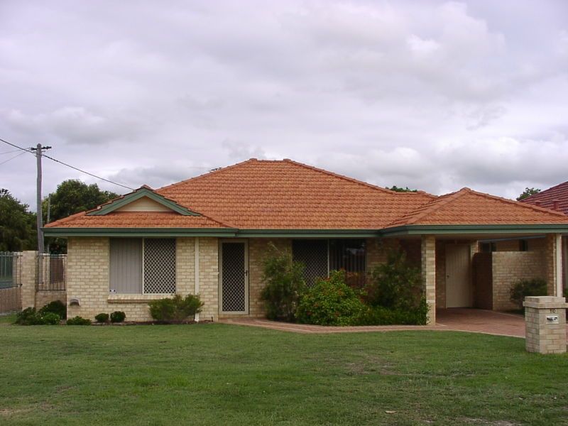 3 bedrooms Villa in 10 Ellard Avenue BELMONT WA, 6104