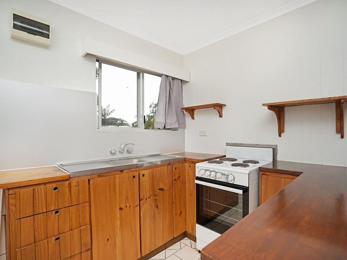 4 9 11 Bouganvillea Street Holloways Beach Qld 4878