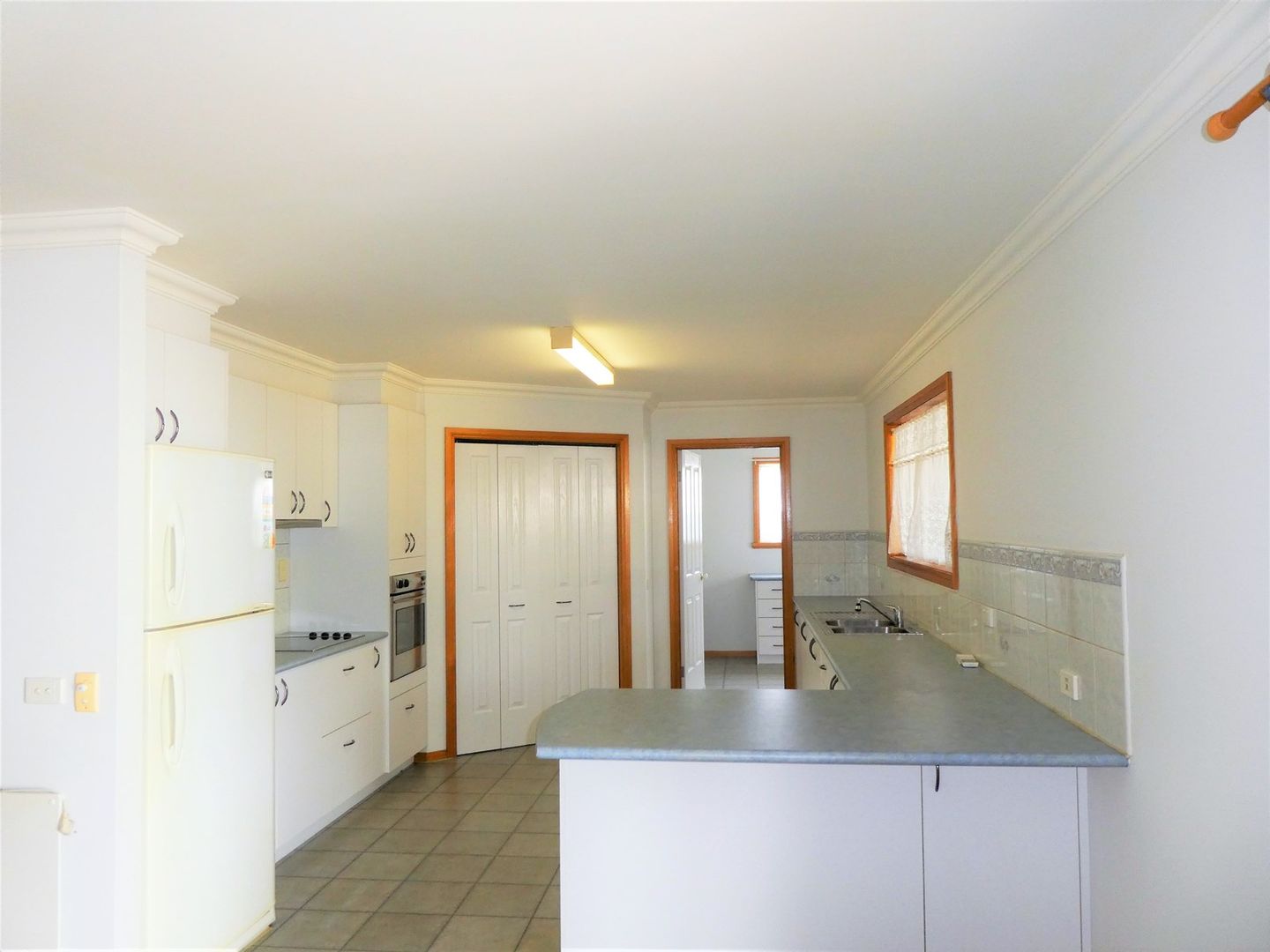 14 Anderson St, Avenel VIC 3664, Image 2