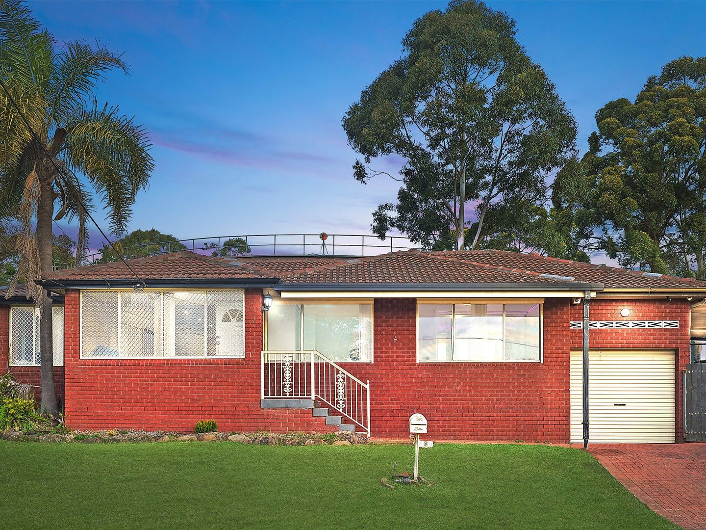 4 Jocarm Avenue, Condell Park NSW 2200, Image 0