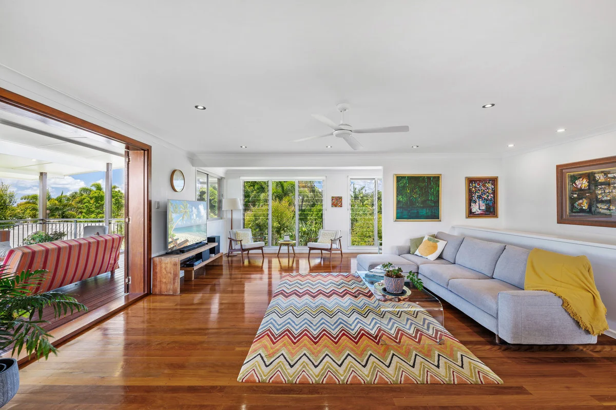 4 Gemson Crescent, Moffat Beach QLD 4551