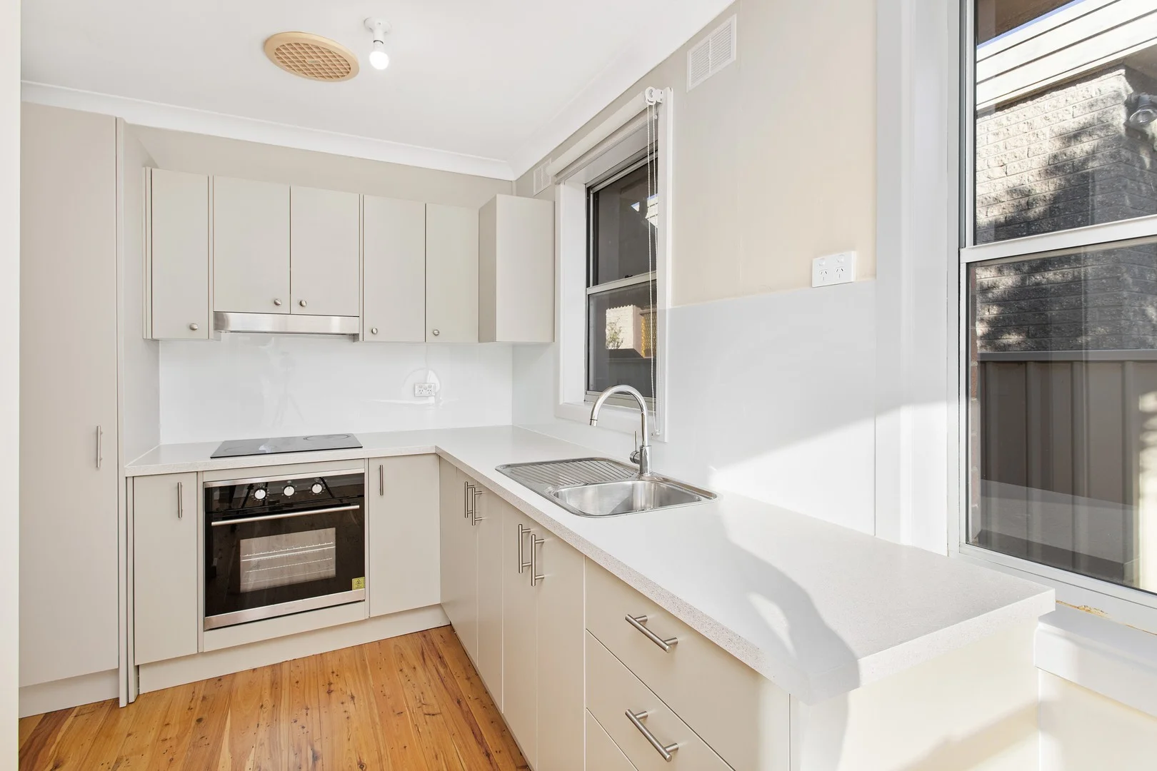 12 Wilson Street, Kiama NSW 2533