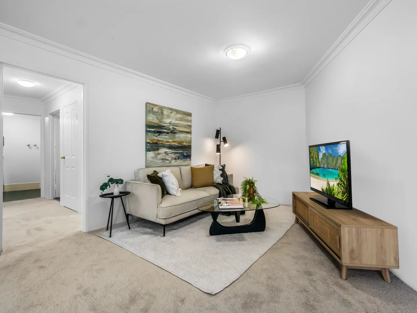 SPACIOUS, NORTH FACING, COURTYARD APARTMENT - View 4