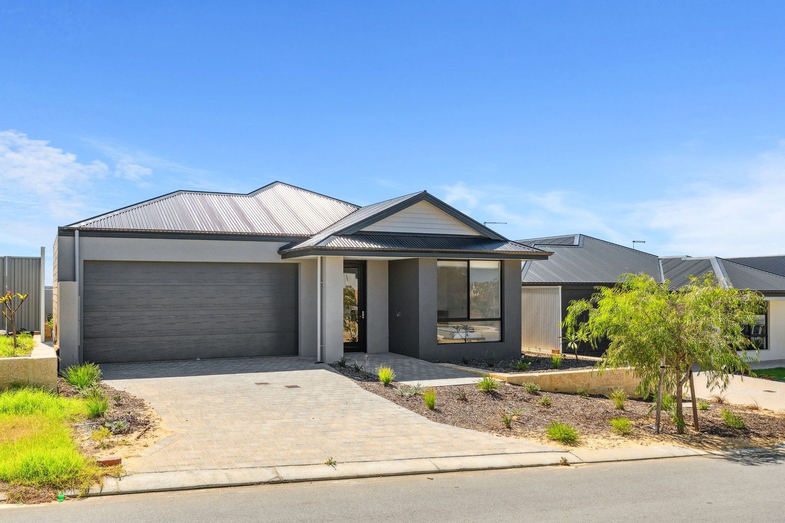 4 bedrooms House in 20 Tarcoola Gr EGLINTON WA, 6034