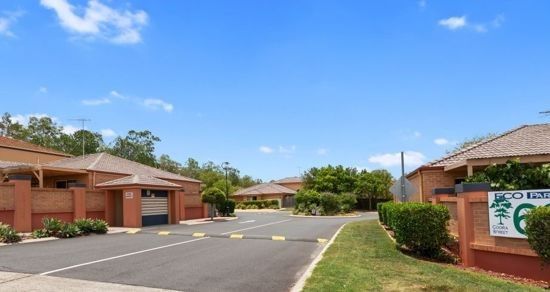 3 bedrooms Townhouse in 62 Coora St WISHART QLD, 4122