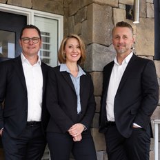 Dickens Real Estate Bright  - The Sales Team