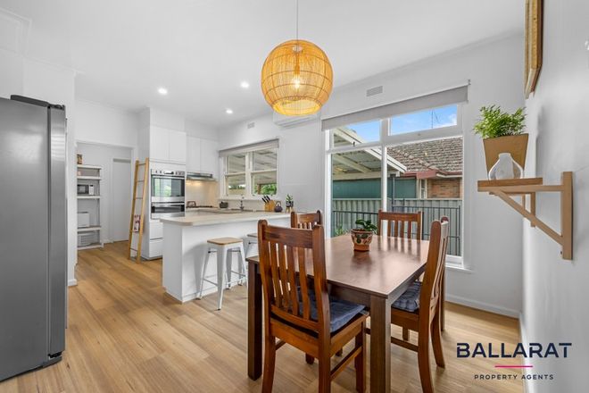 Picture of 31 Hawthorn Grove, WENDOUREE VIC 3355