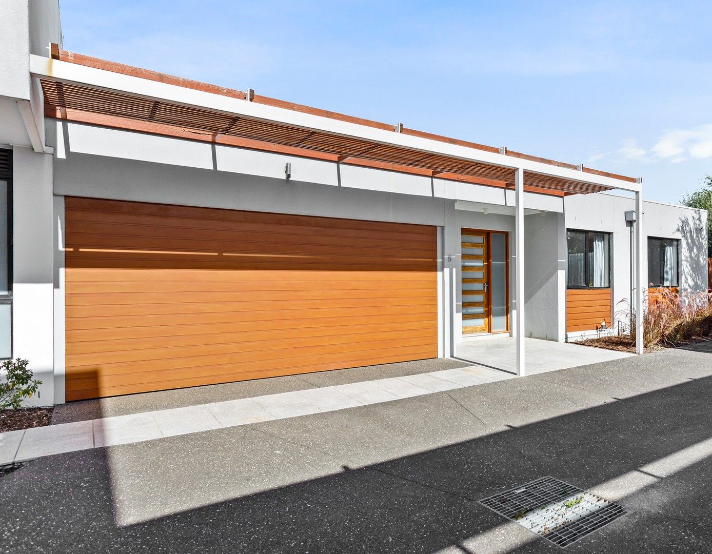 3 bedrooms Apartment / Unit / Flat in 5/37 Moonya Road CARNEGIE VIC, 3163