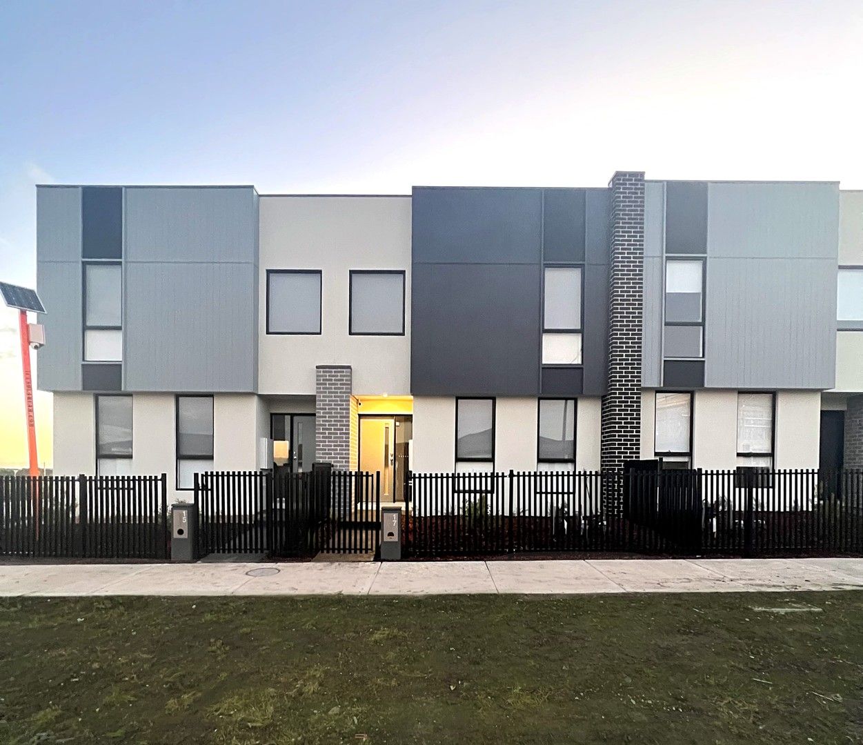 3 bedrooms House in 17 Surya Way WOLLERT VIC, 3750