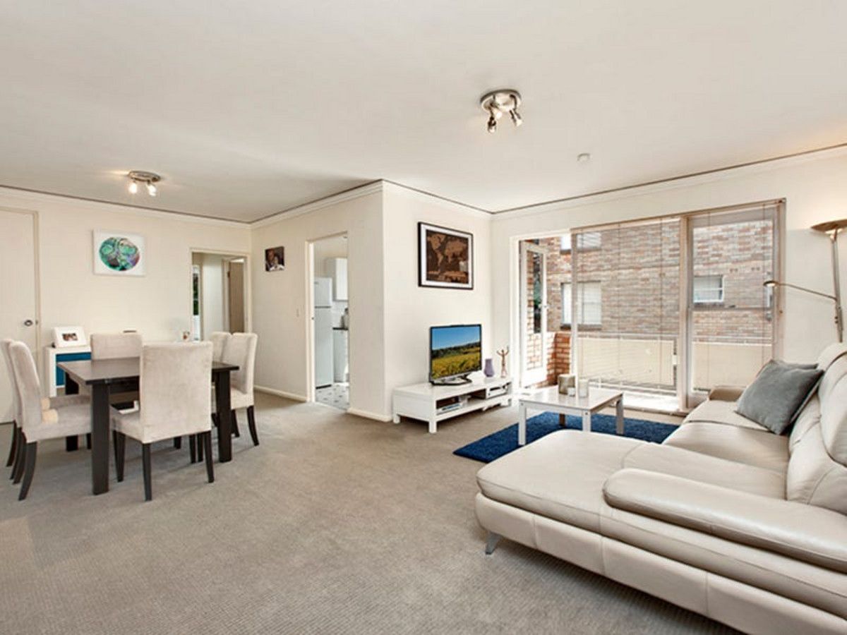2 bedrooms Apartment / Unit / Flat in 2/42 Morton Street WOLLSTONECRAFT NSW, 2065