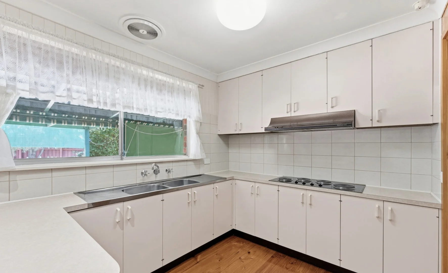 Additional image 4 of 13a Elstree Court, Kealba VIC 3021