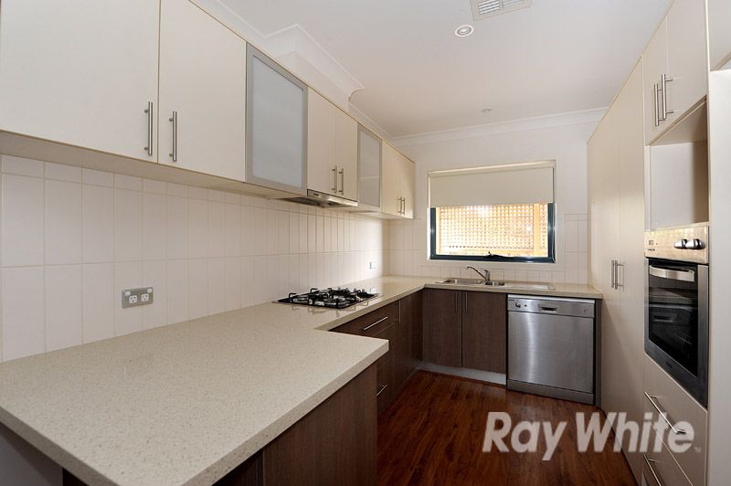 32 Convent Lane, Mitcham VIC 3132, Image 1