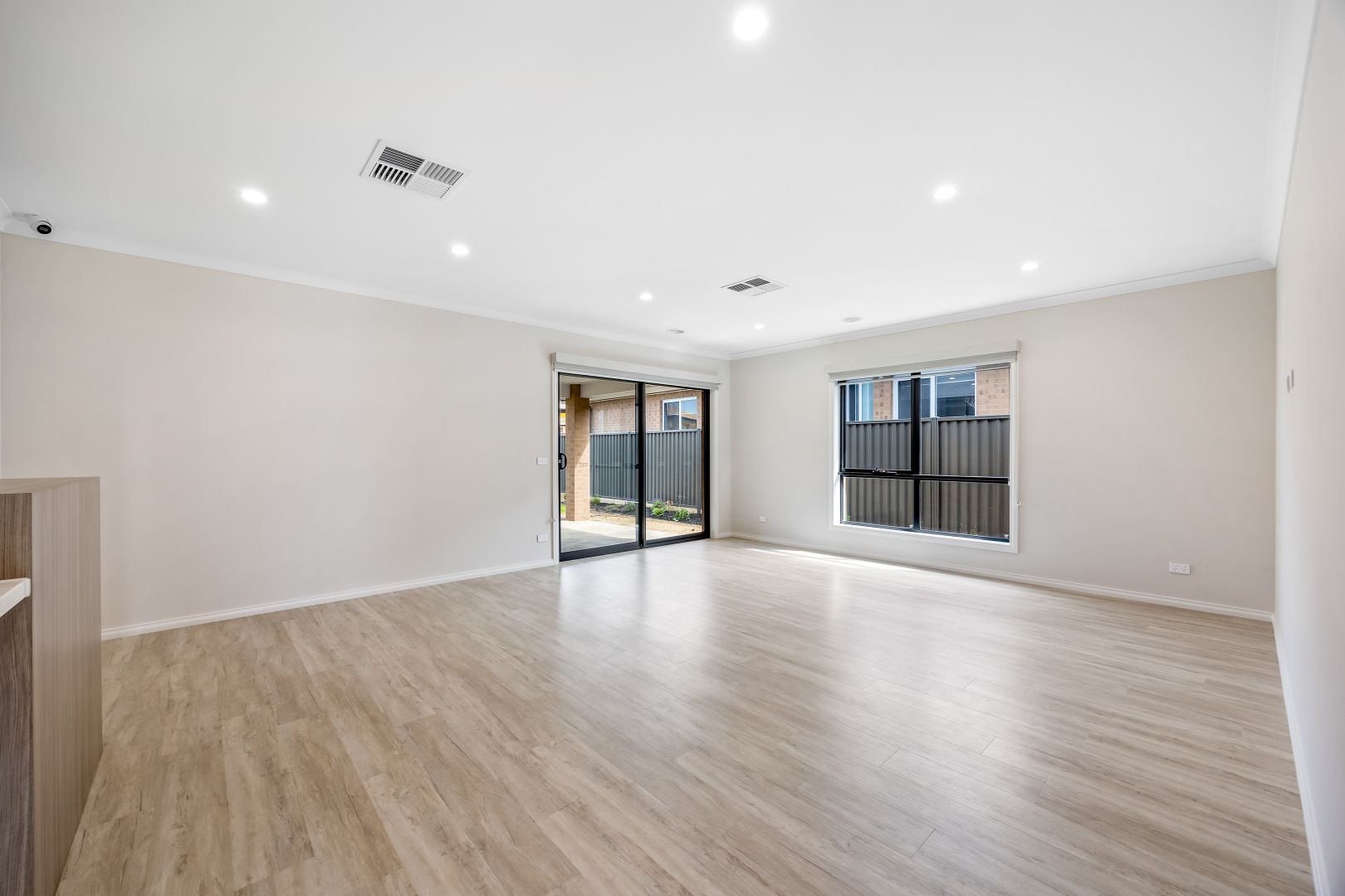 25 Lakeland Drive, Lucas VIC 3350 House For Rent 500 Domain