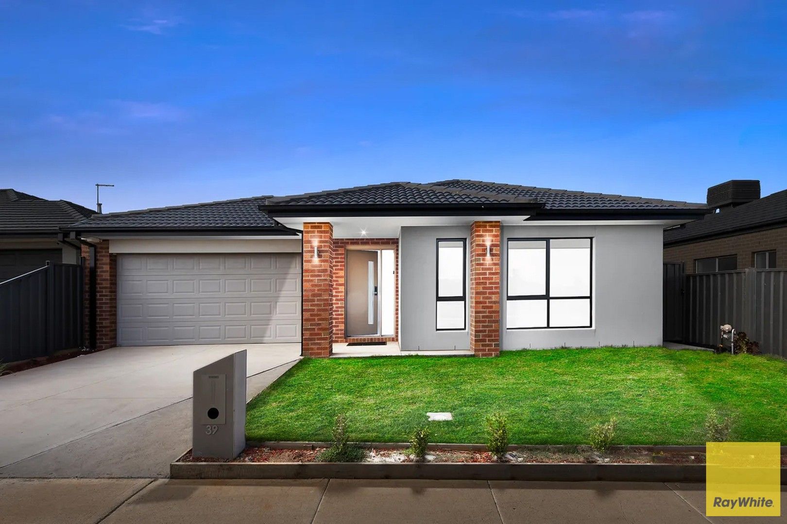 39 Hemingway Drive, Rockbank VIC 3335, Image 0