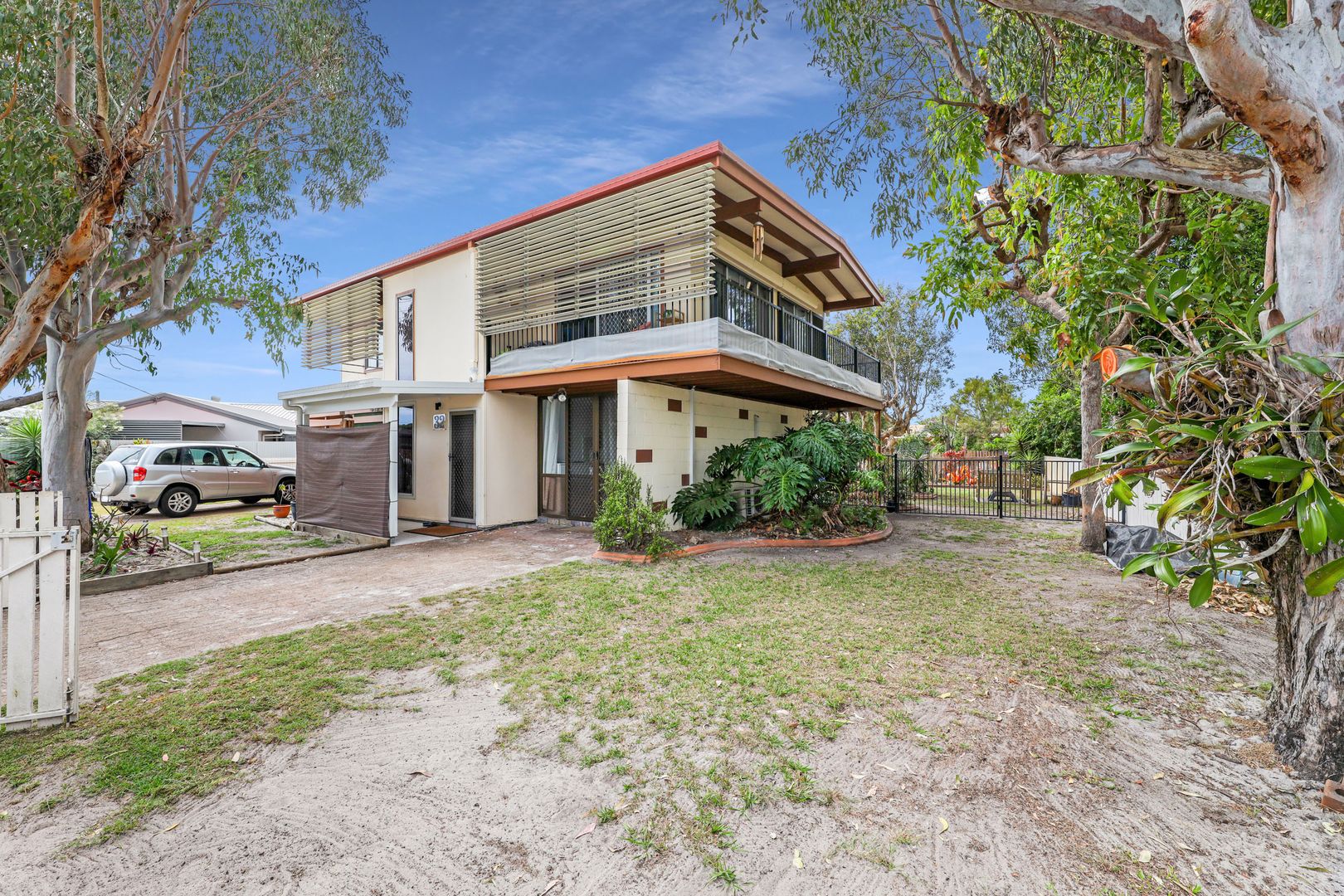 32 Wattle Avenue, Bongaree QLD 4507, Image 2