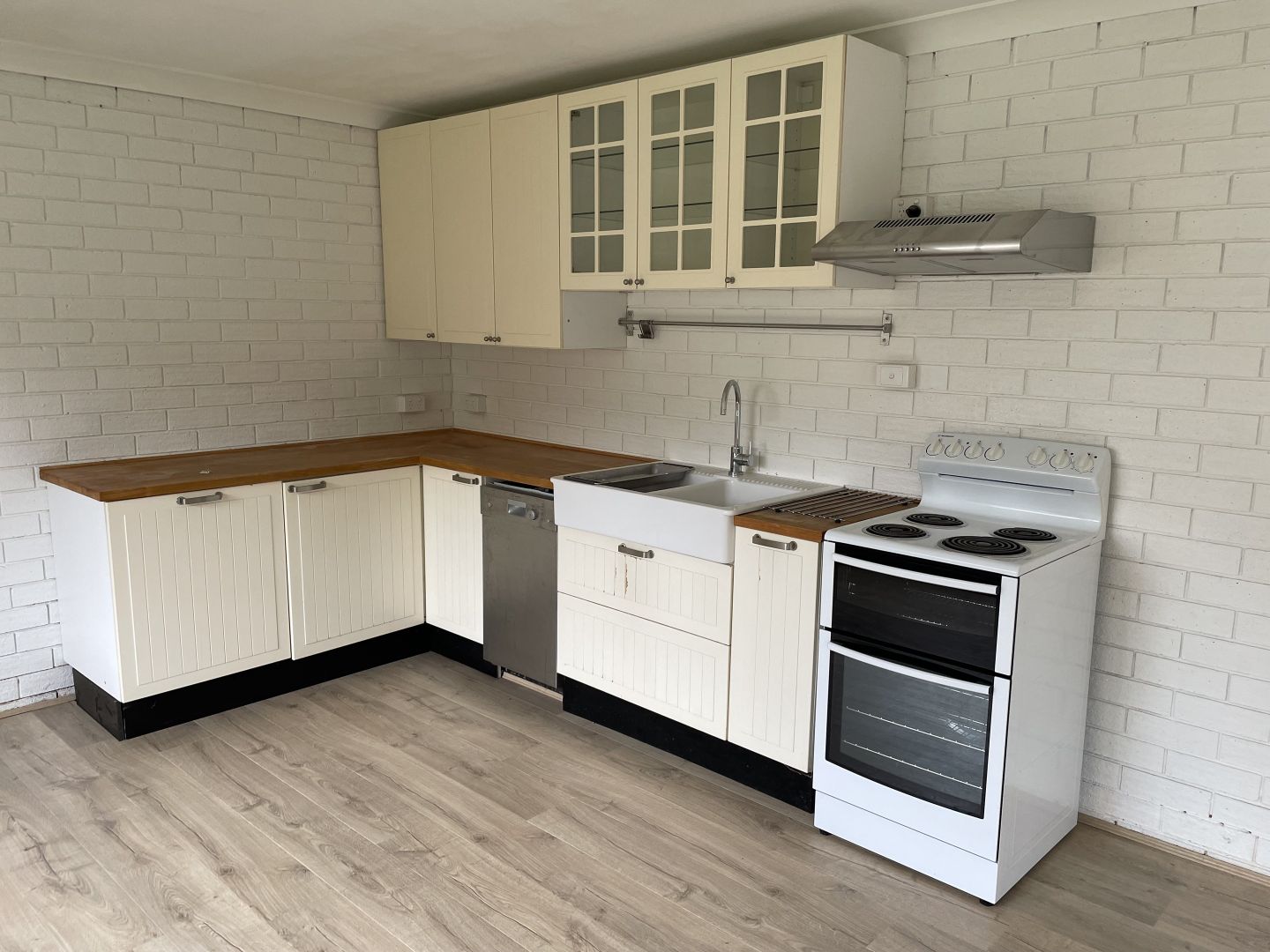 17A Berry Avenue (entrance On Edgewater), Green Point NSW 2251
