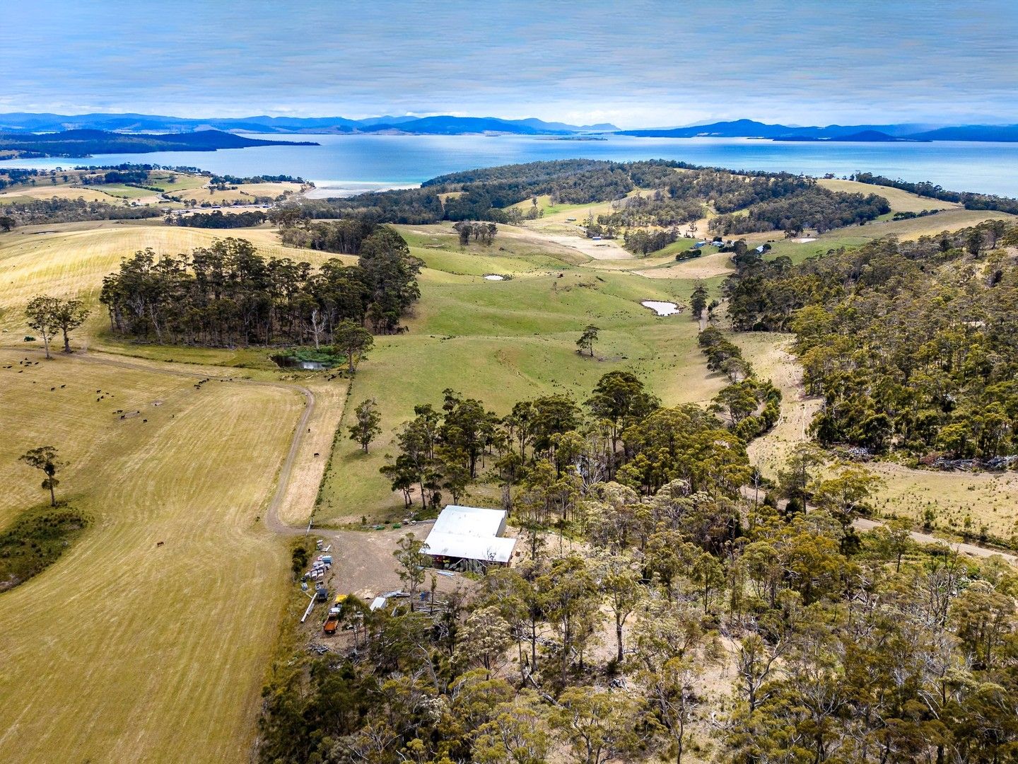 "Top of the Hill" 475 Saltwater River Road, Saltwater River TAS 7186, Image 0