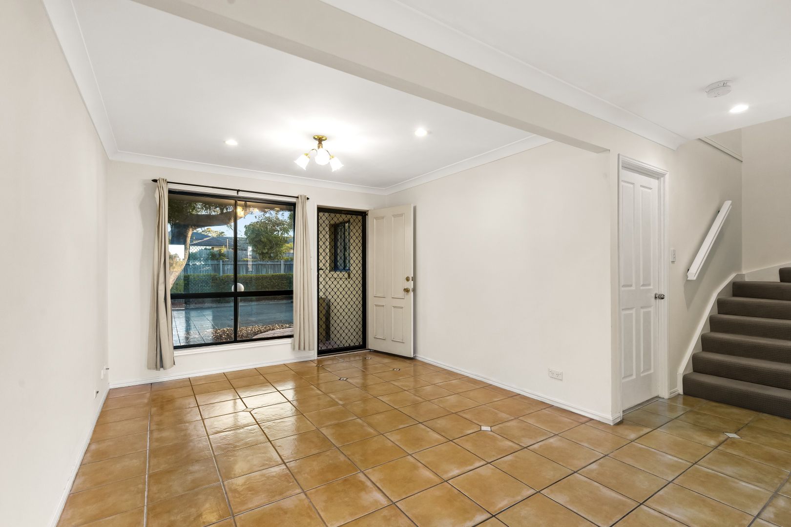 1/18 Pumice Street, Eight Mile Plains QLD 4113, Image 1