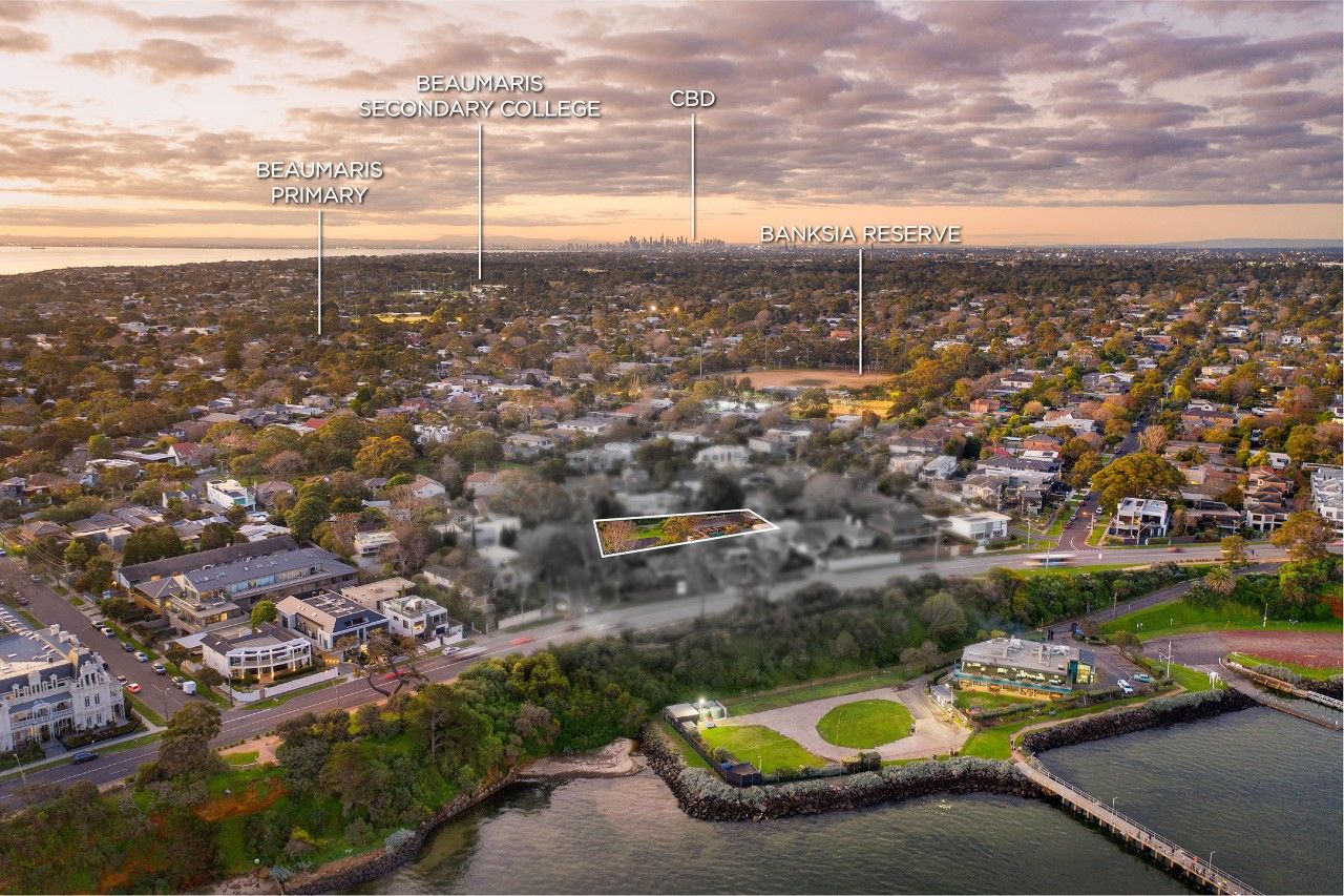 5 bedrooms House in 2 Banksia Avenue BEAUMARIS VIC, 3193