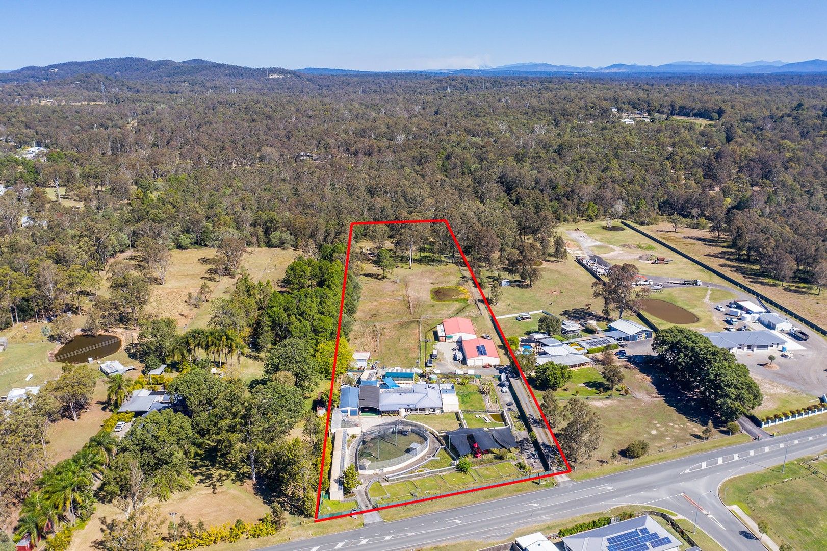 5 bedrooms Acreage / Semi-Rural in 1167-1175 Stockleigh Road LOGAN VILLAGE QLD, 4207