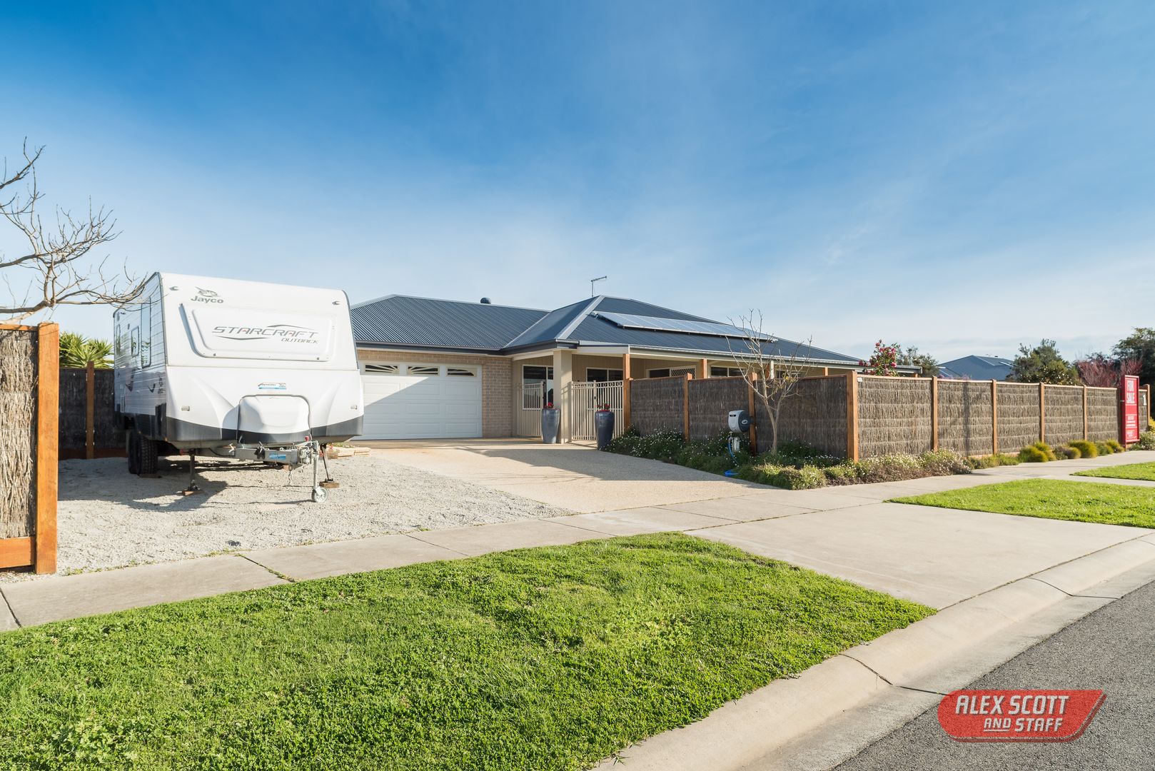 1 Shelly Court, Cowes VIC 3922