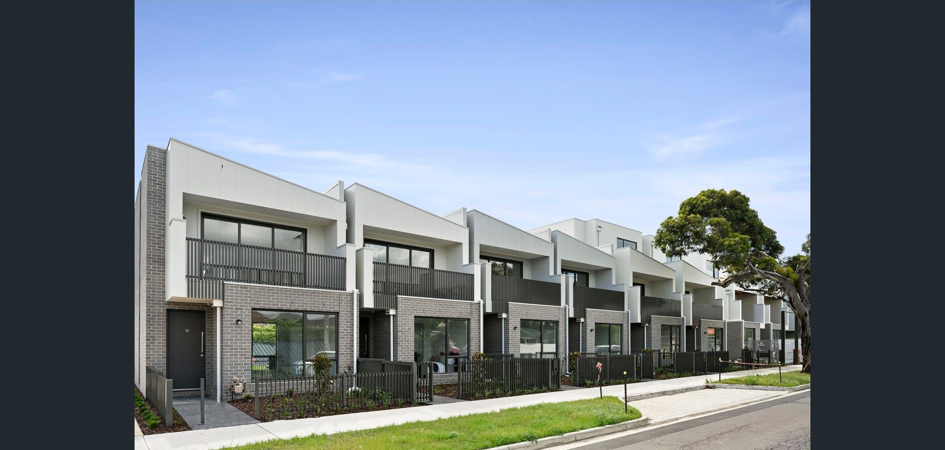 2 bedrooms Townhouse in  SOUTH KINGSVILLE VIC, 3015