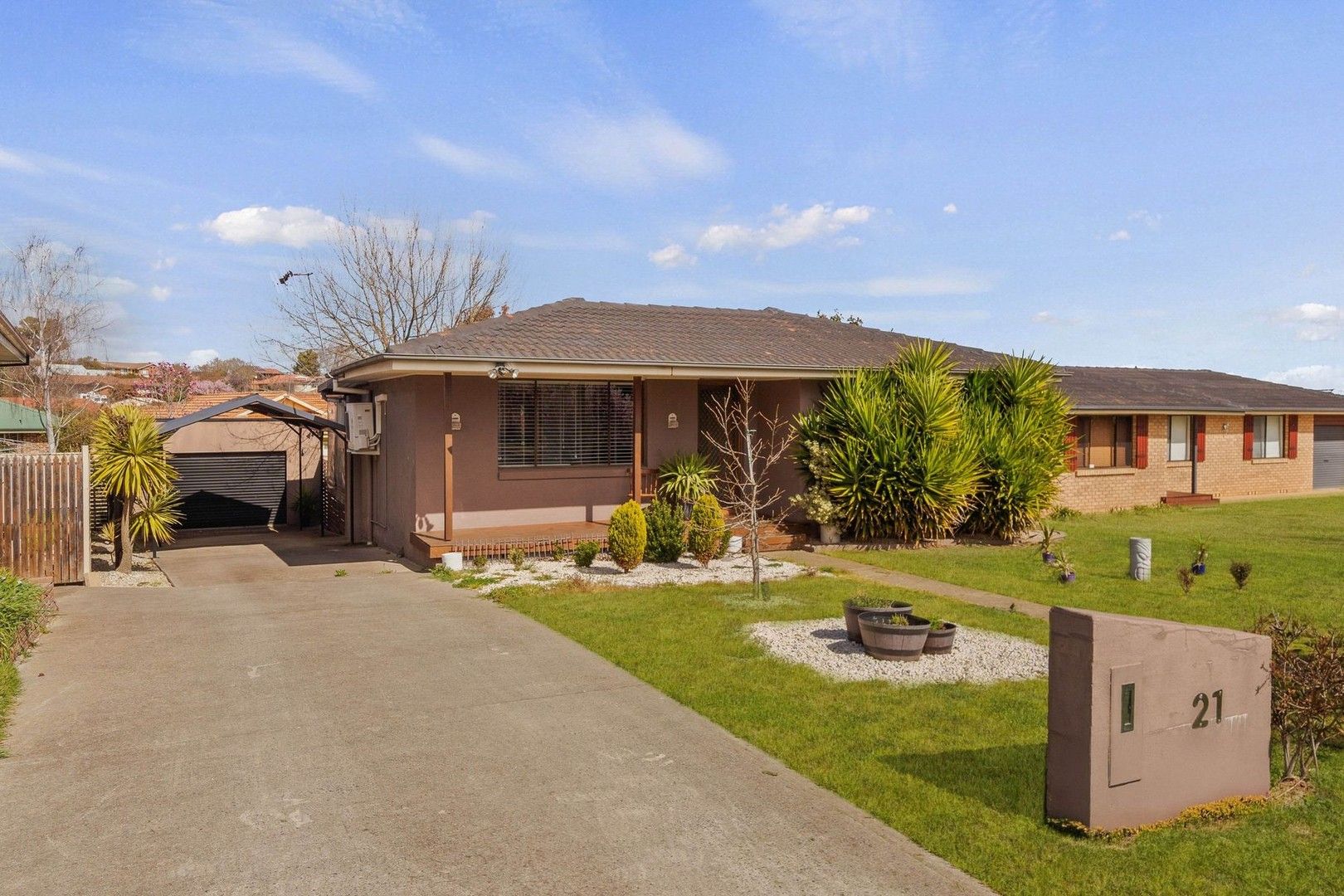 3 bedrooms House in 21 TRUMPER PLACE WINDRADYNE NSW, 2795