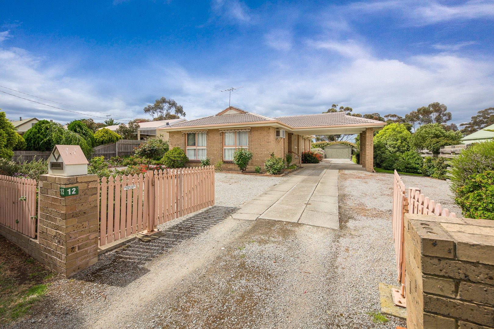 12 Melvins Road, Riddells Creek VIC 3431, Image 0