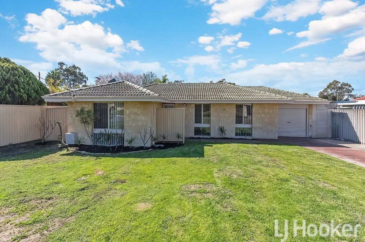 3 bedrooms House in 14 Nowranie Place HILLMAN WA, 6168