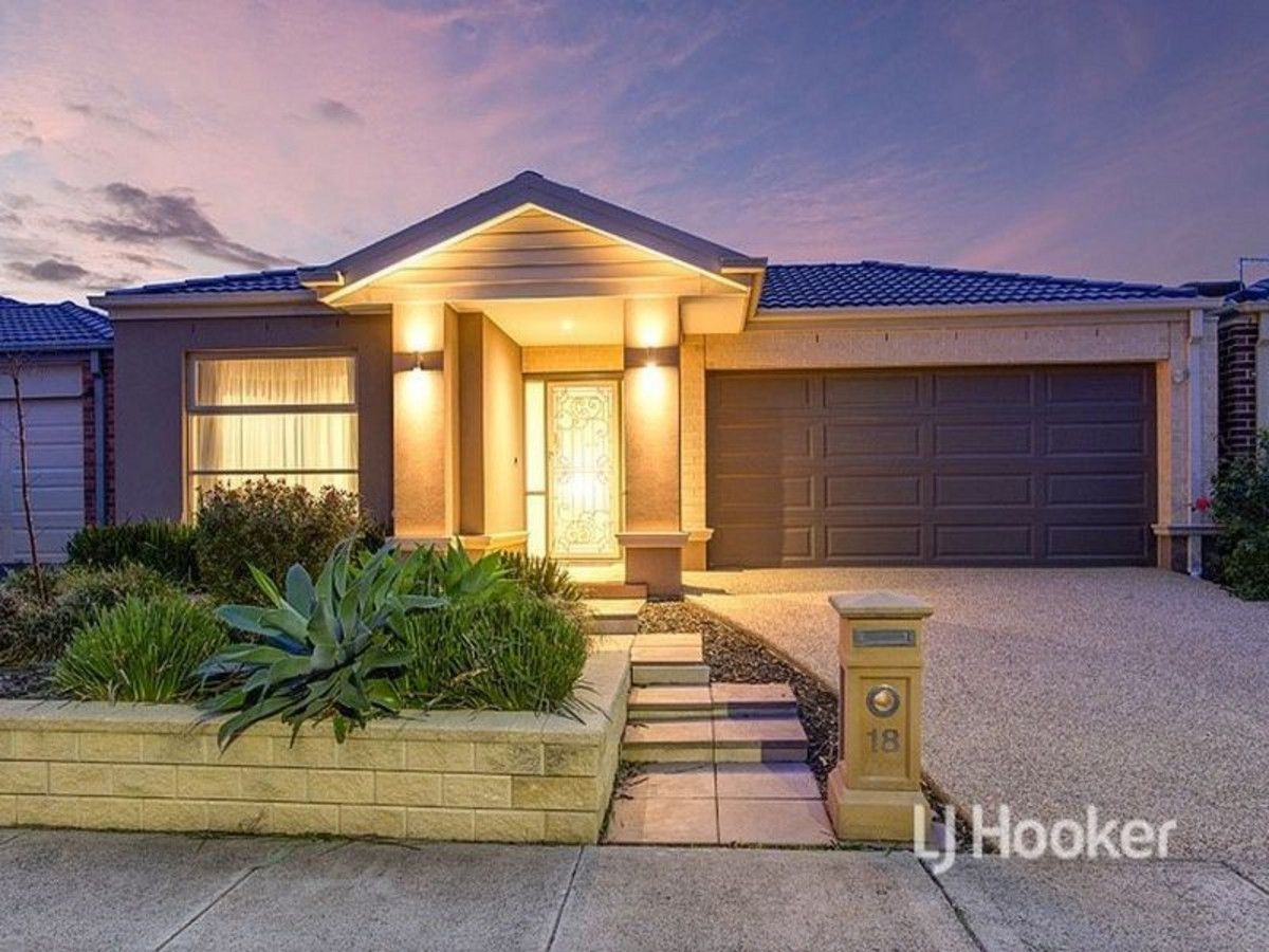 3 bedrooms House in 18 Ionian Way POINT COOK VIC, 3030