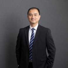 Tri Liu, Sales representative