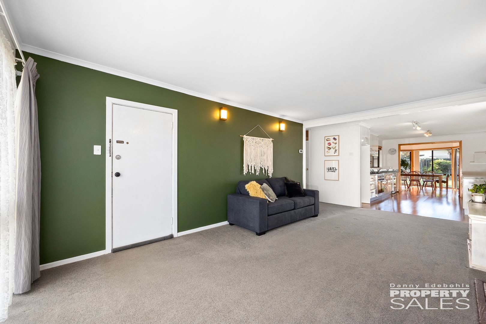 6 Retford Street, Newborough VIC 3825, Image 2