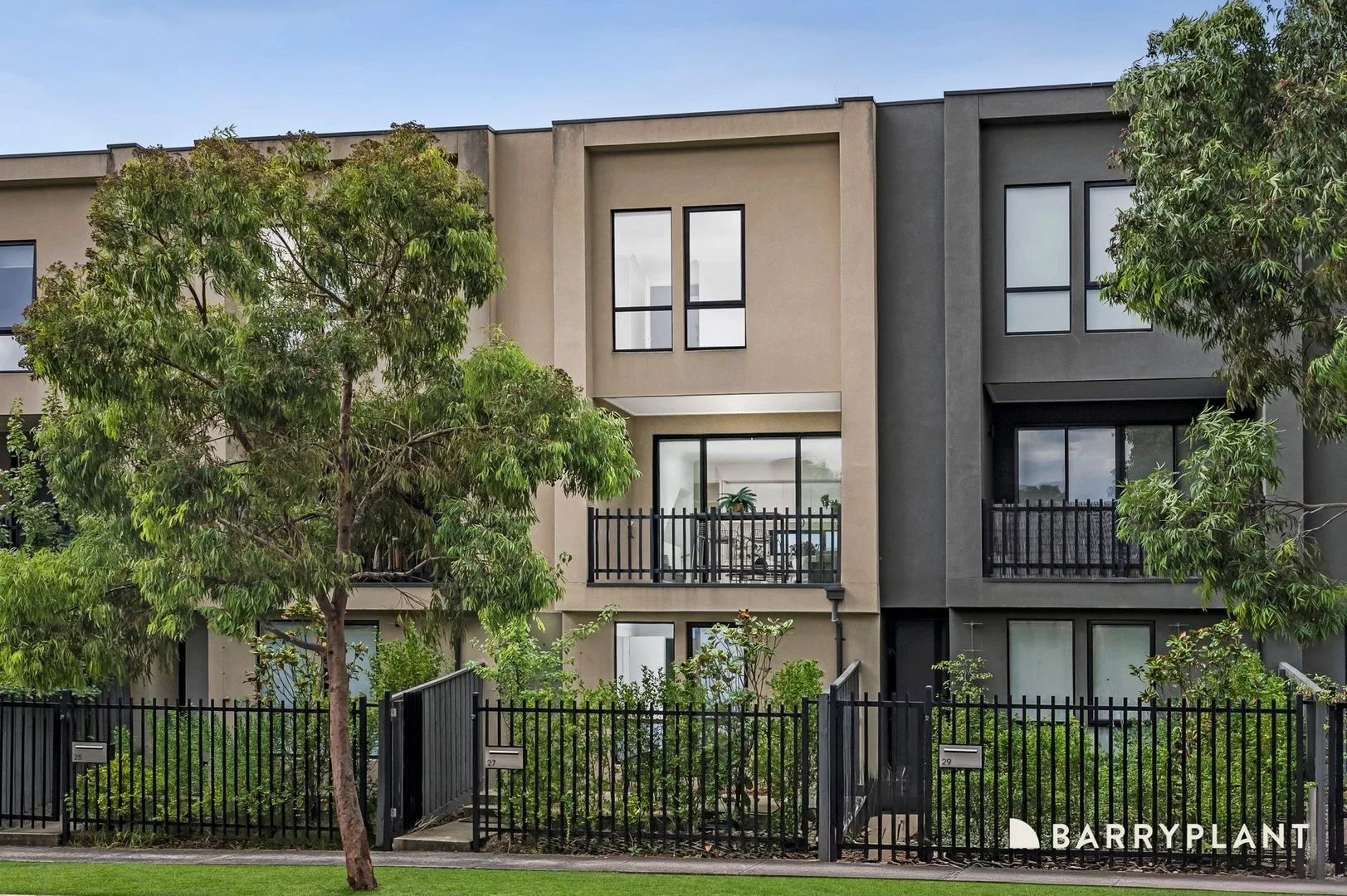 27 Crefden Street, Maidstone VIC 3012